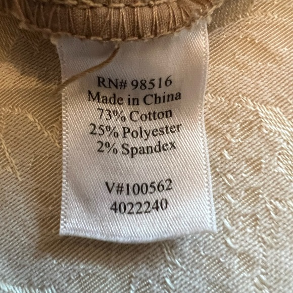 Women’s Coldwater Creek Tan Cropped Denim Jeans cuffed - Picture 6 of 6